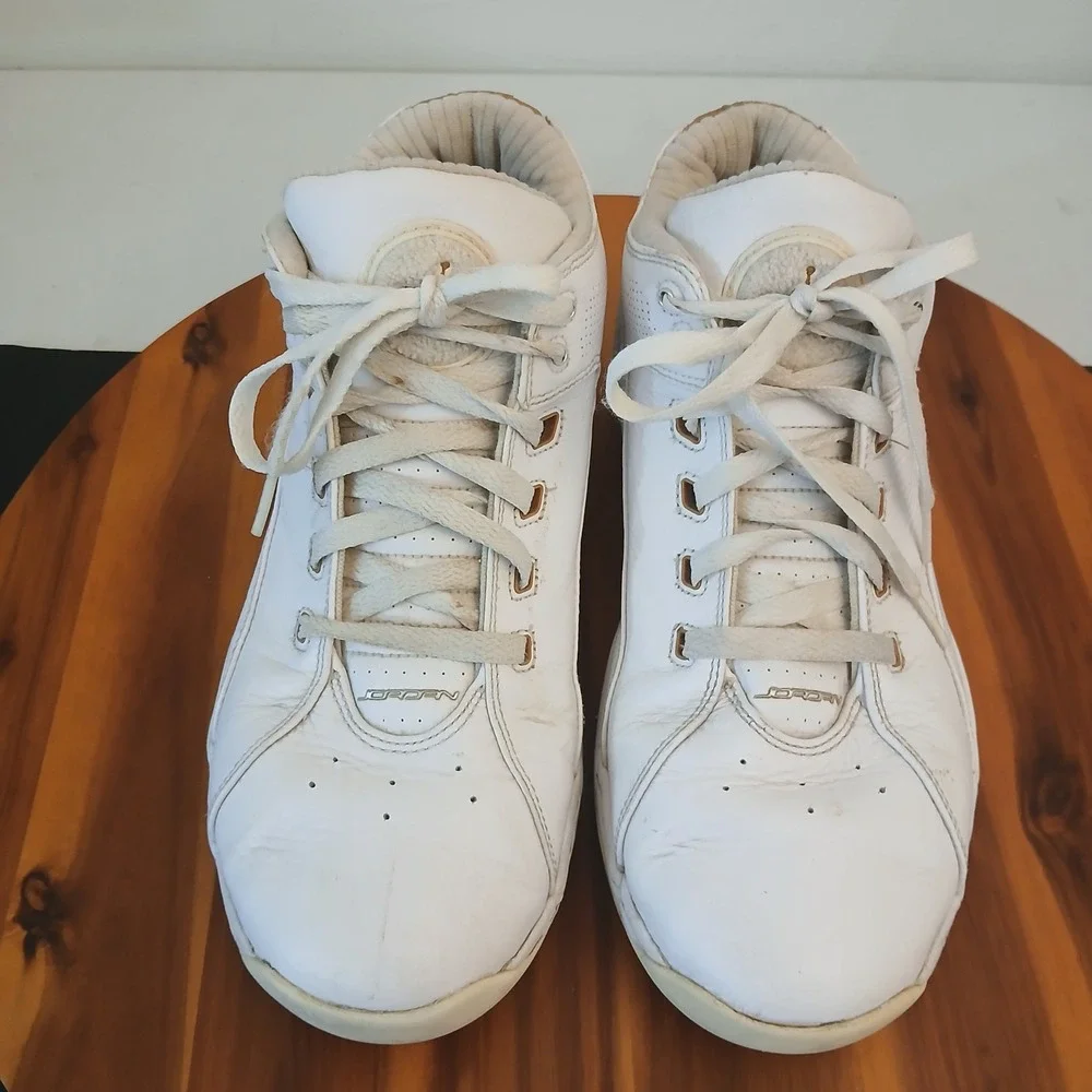 Nike Air Jordan 'O School Mens 10 White Metallic Gold Sneakers Shoes 317765-102